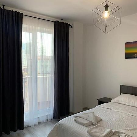 Cozy Apartment In The Center Of クルージュ＝ナポカ エクステリア 写真